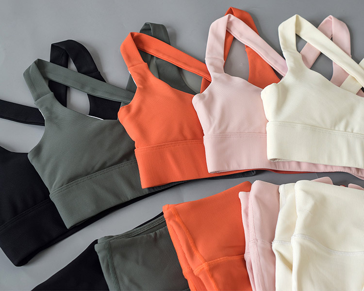 Santic custom yoga dress set for ladies company for running