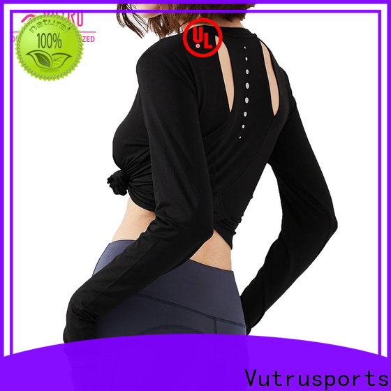Santic girls in tank tops for business for yoga