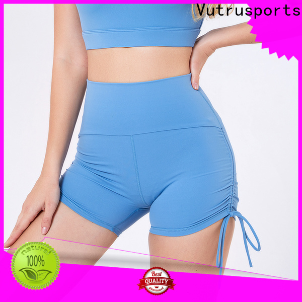 Santic workout shorts outfit company for running