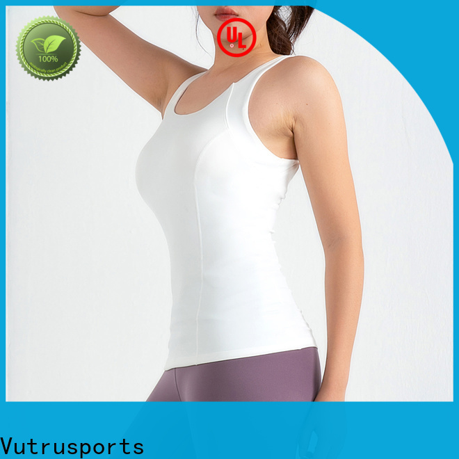 Santic queen tank top company for running